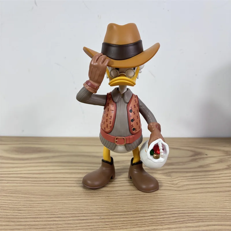 

15cm Disney Anime Explorer Scrooge Mcduck & Cowboy Figure Toy Desktop Model Ornaments Peripheral Birthday Gift