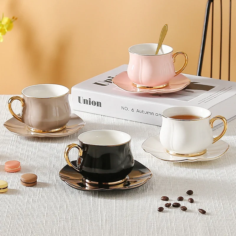 

British Ceramic Coffee Cup High Beauty Mug Household Afternoon Tea Set Flower Tea Cup Light Luxury Coffee Cup Plate Set