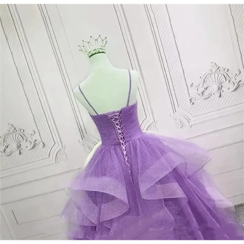 Sukienki balowe z tiulu z brokatem na ramiączkach spaghetti dla kobiet, bufiaste, warstwowe suknie wieczorowe na formalne okazje.