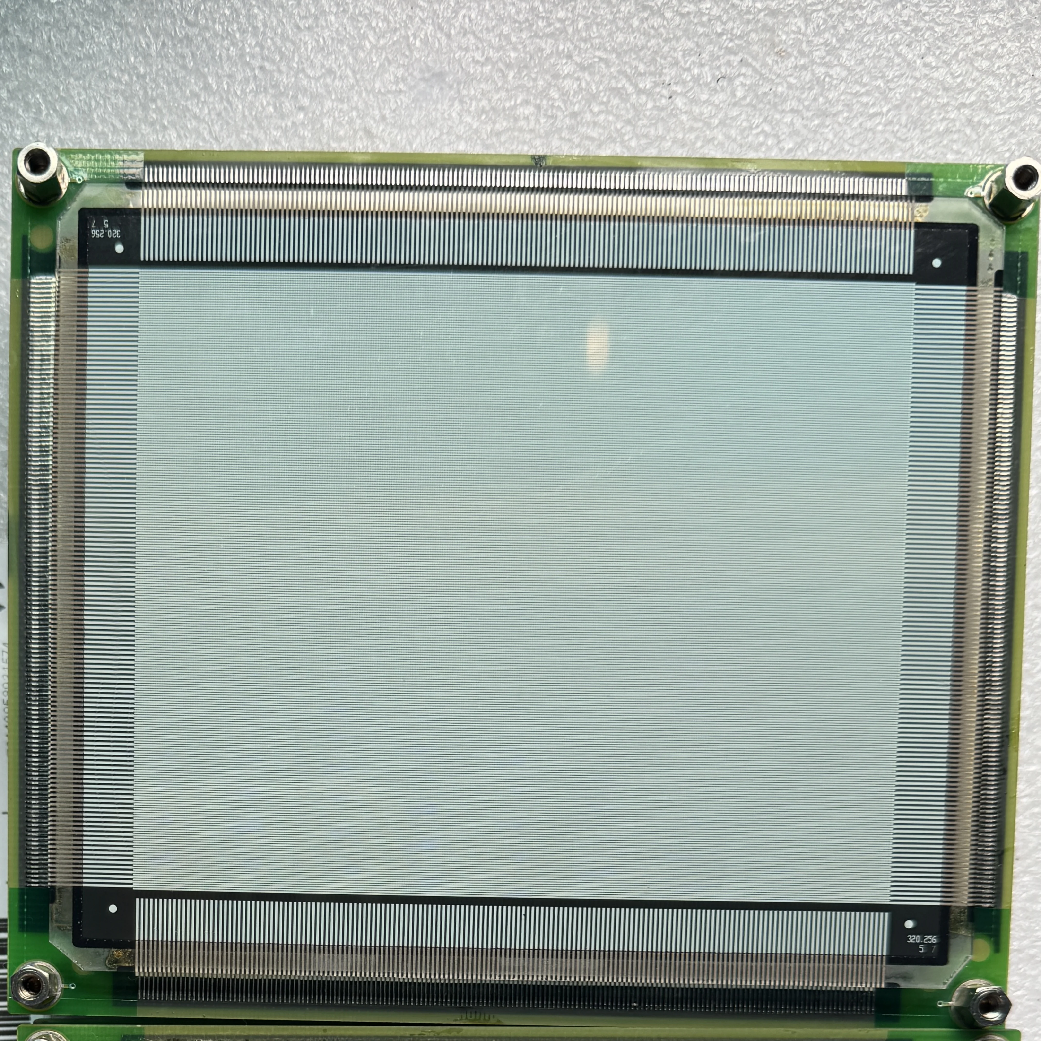 Schermo LCD EL320.256-FD6