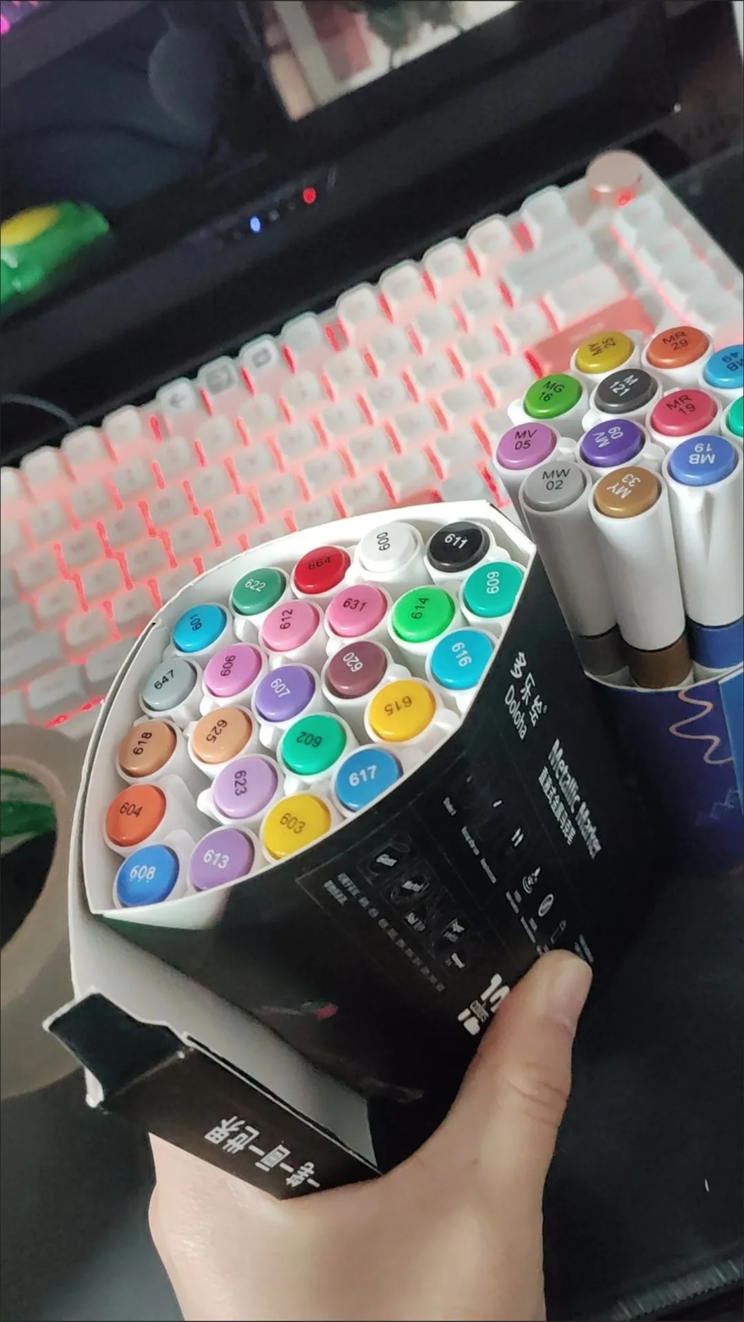 DOLOHA Doloha Acrylic Marker Metallic Color Direct liquid Soft Head Choose from 6 Colors Contact Customer service 3D printing