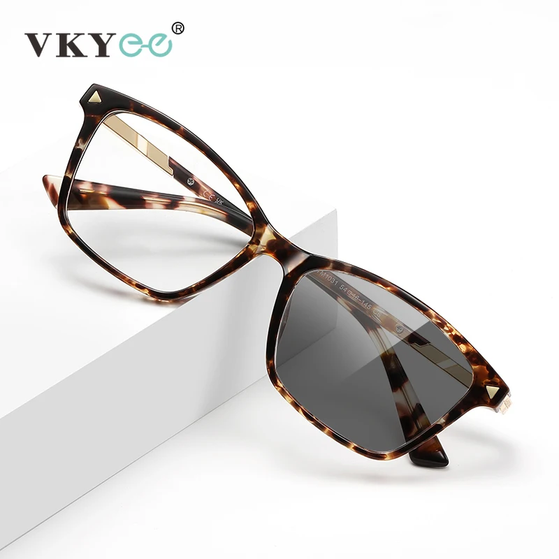VKYEE New Fashionable Geometric Square Design Men's and Women's Anti-Blue Light Photochromic Glasses Customizable Prescription