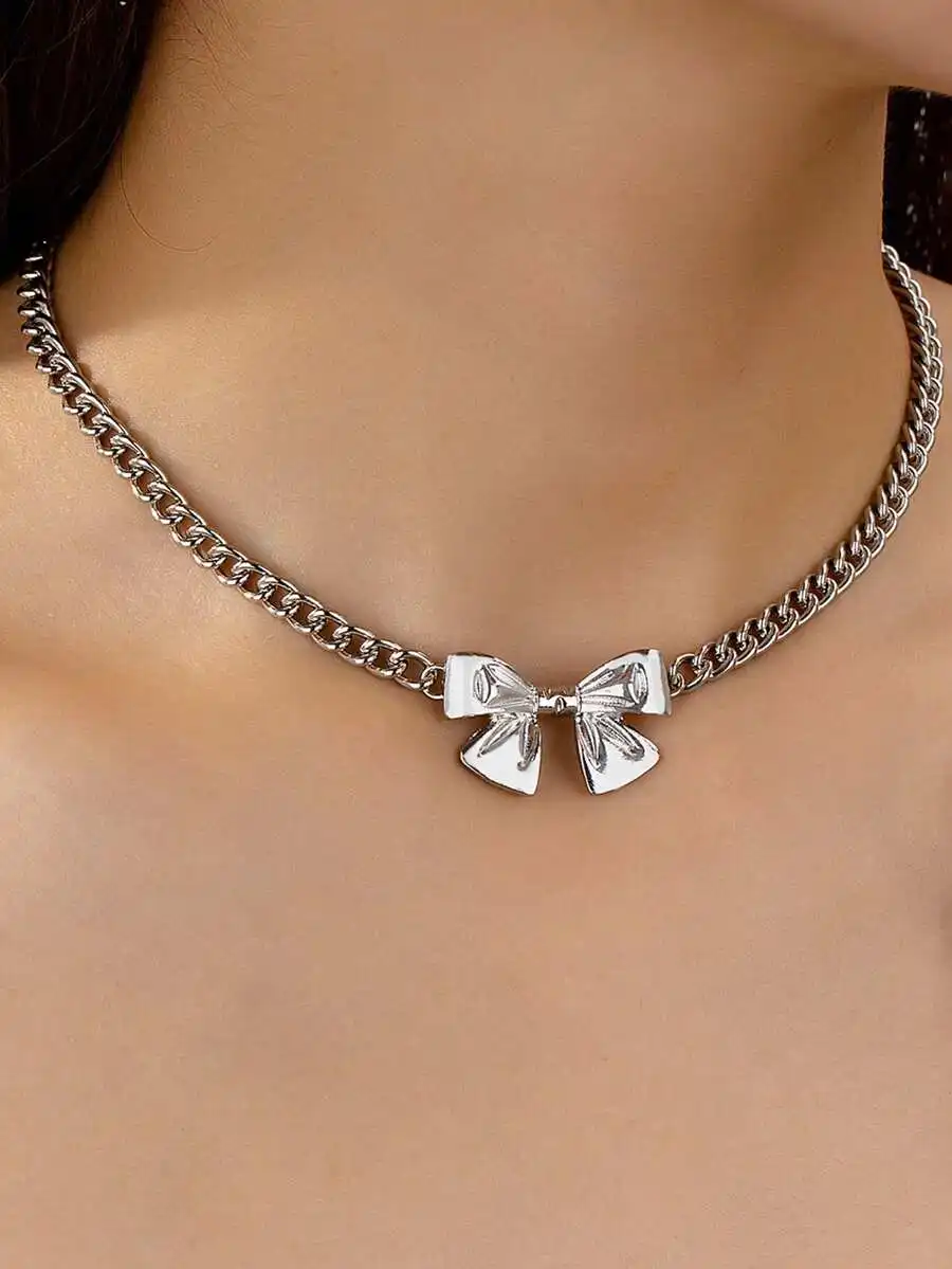 

1pc Bow Metal Pendant Necklace, Refreshing, Cute, Elegant, Petite, Suitable For Women's Daily Wear, Party, Date, Gift