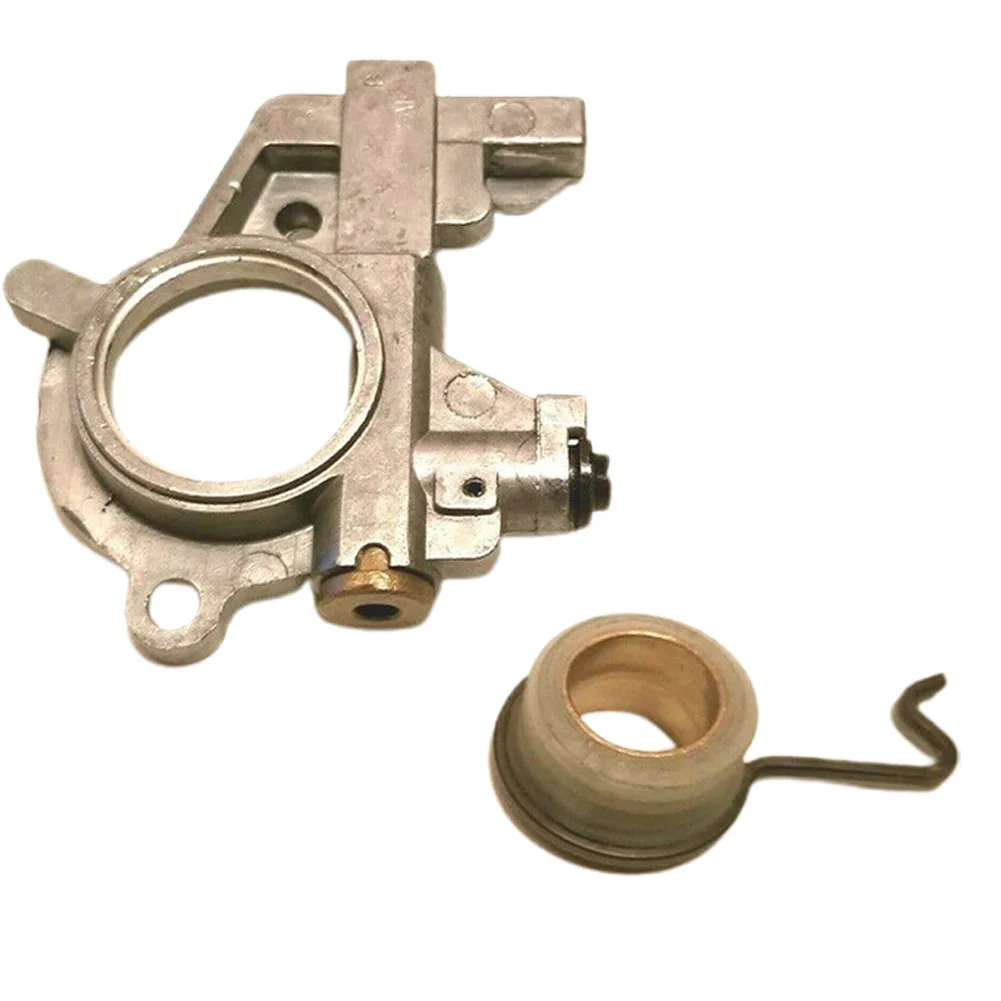 Chainsaw Oil Pump for Models MS341 MS361 & MS362 Includes Necessary Worm & Spring Parts Replace OEM Code 1135 640 3200