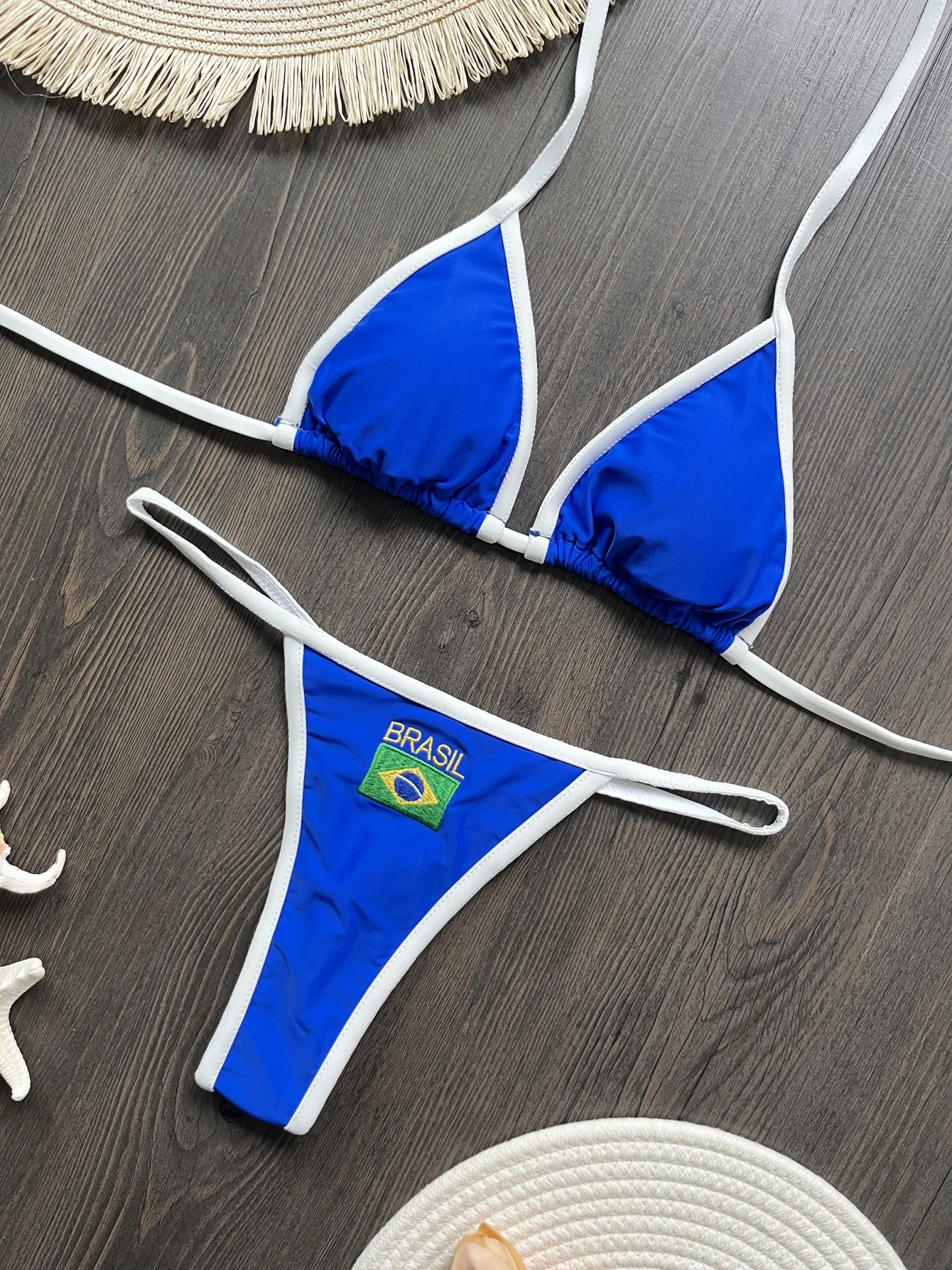 Braziliaans badpak dames sexy 2-delige mini-bikiniset driehoek halter backless string strandbadpak zomer 2025 nieuwe stijl