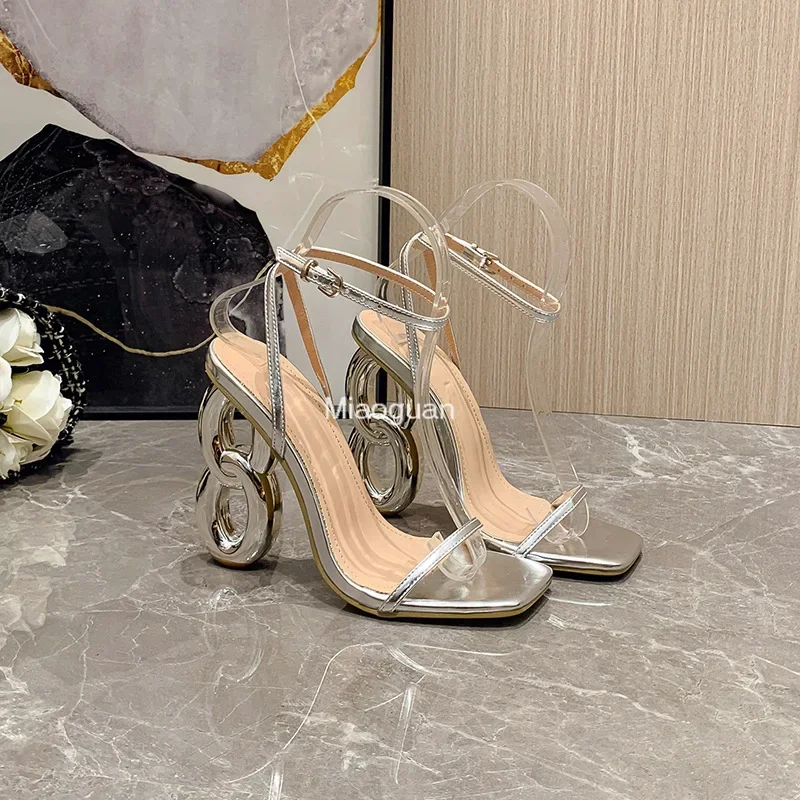 Luxury Fashion Metal Hollow Out Strange Heeled Sexy Gladiator Sandals Women\'s Golden Silver Square Toe Wedding Party Prom Shoes