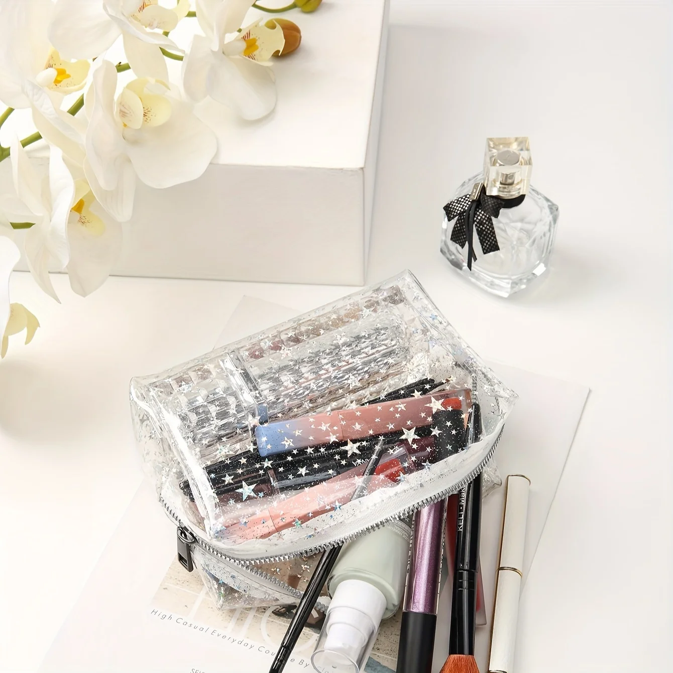 Chic Transparent Star PVC Makeup Bag - Waterproof, Large Capacity, Portable Cosmetic Organizer