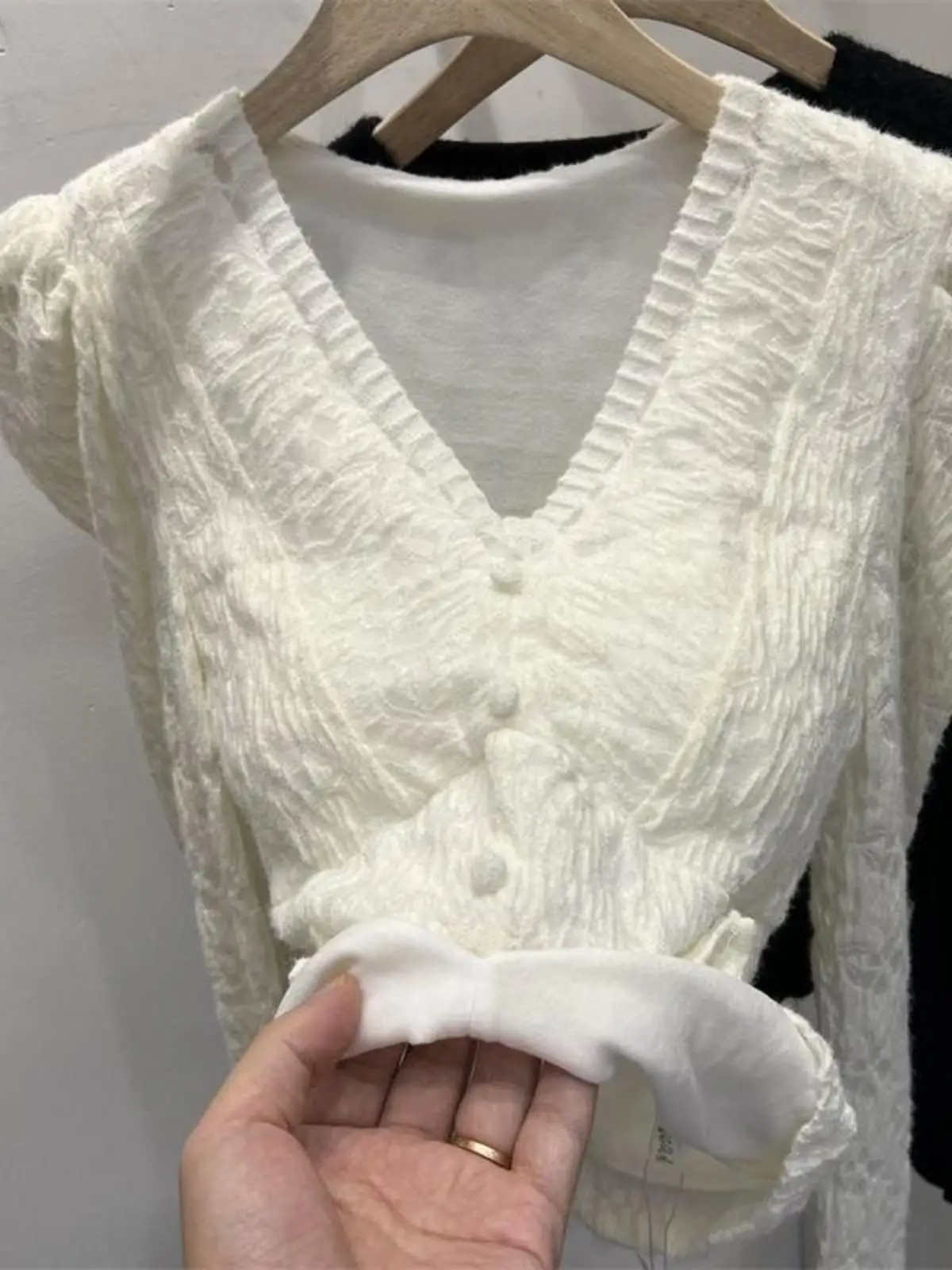 thickened-fleece-long-sleeve-v-neck-lace-shirt-women's-waist-cinching-two-piece-set-winter-2024-pure-color-elegant-fashion