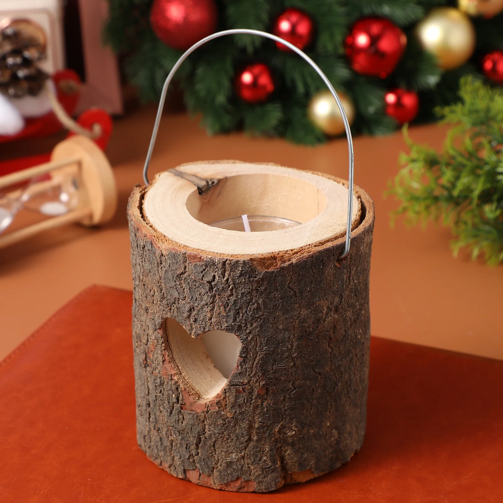 

1Set Wooden Love Heart Cup Exquisite Craft Candlestick Ornament for Banquet Home Decor Gift Idea Decorative Cup