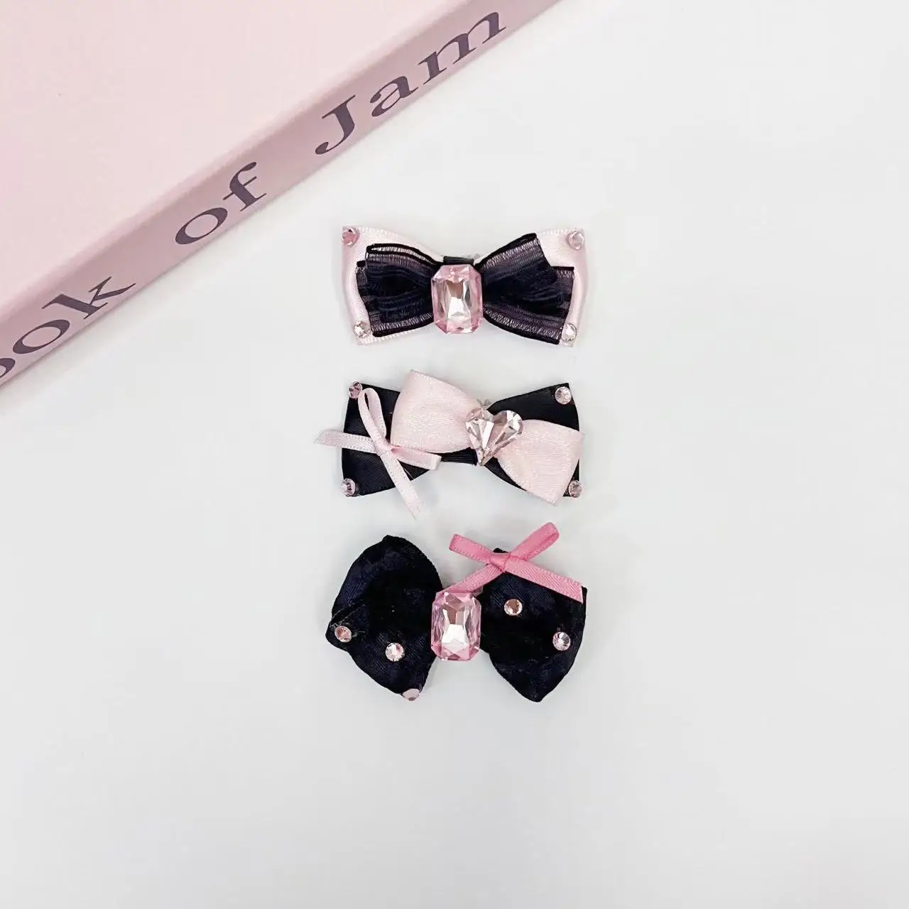 

Luxury Brand Cute Pink Bow Design Long-Haired Dog-Shaped Jewelry For Pets - Pet Hairpin Accessories