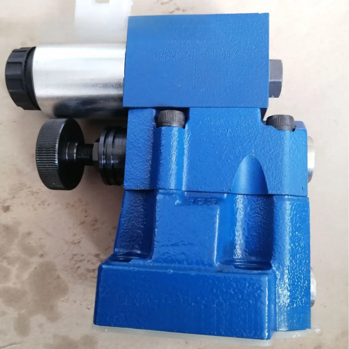 Rexroth Relief Valve DBW20A2-52/350-6EG24N9K4 R900916161 Imported From Germany
