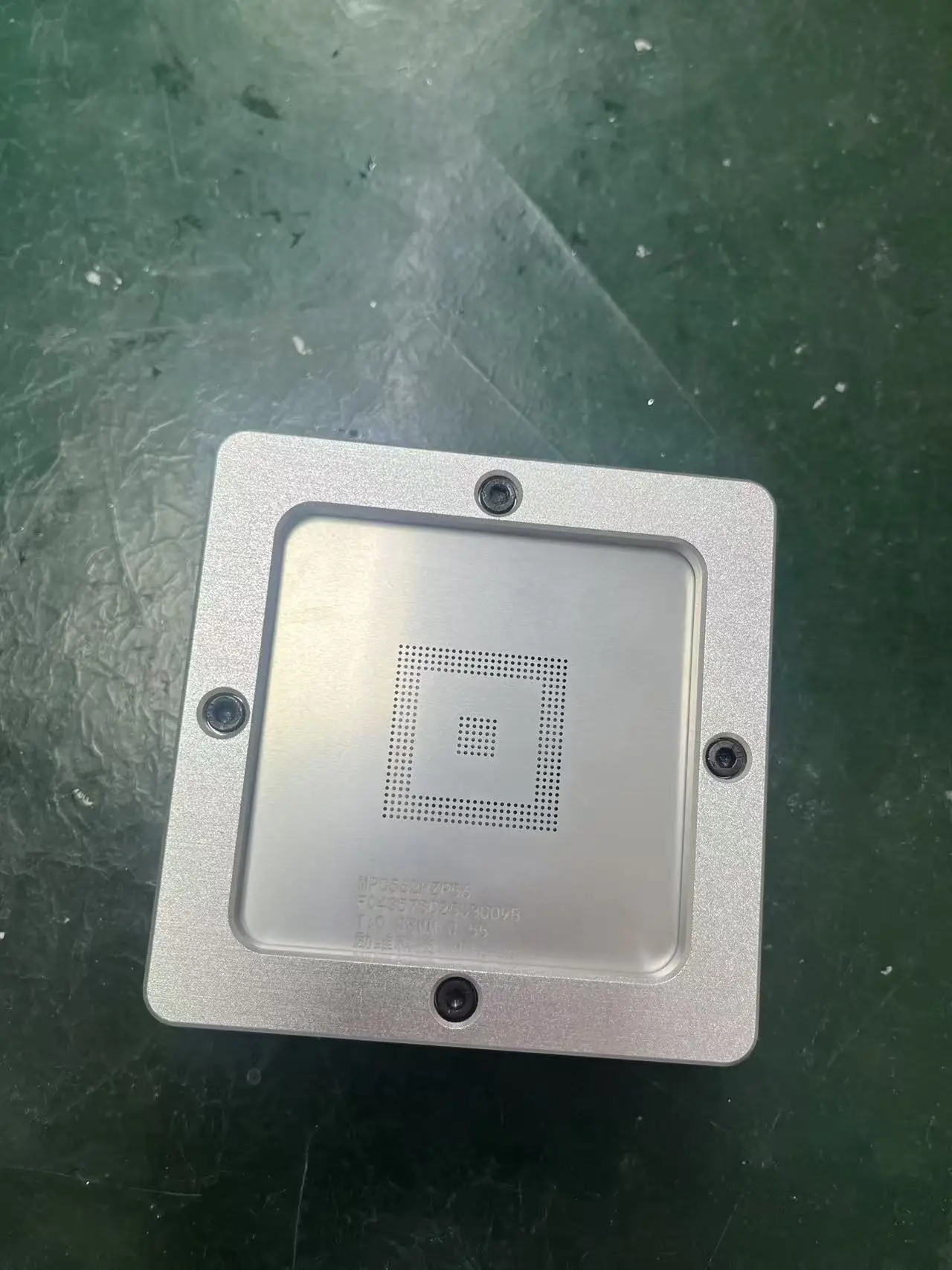 82x82mm BGAリボールステーション ステンシルホルダー MPC561 MPC556 ECUリボールキット