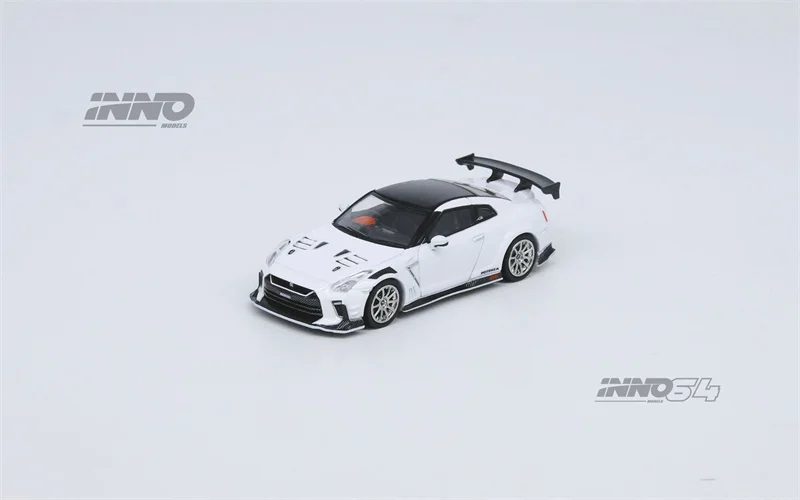 **Pre-Order** INNO 1:64 GT-R (R35) TOP SECRET Tokyo Auto Salon2021 Diecast Model Car