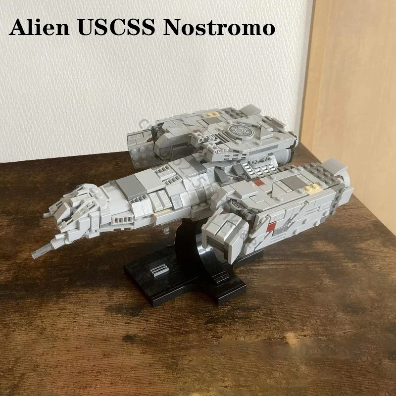 Model Perang Kapal Luar Angkasa MOC Alien USCSS Nostromo Skala Midi Blok Bangunan Pace War Militer Bata DIY Perakitan Mainan Anak Hadiah