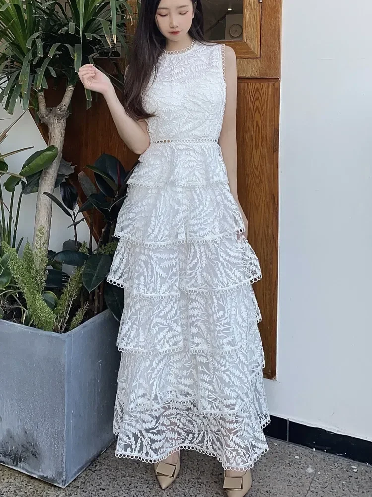 New Fashion Runway Summer Dress 2023 For Women's Bright Embroidered Mesh Vacation Dress Ladies Sleeveless Cake Dresses