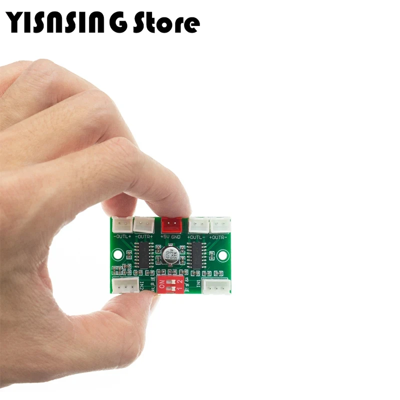 XH-A156 Mini PAM8403 Digital Audio Amplifier Board 4 Channels 3W * 4 DC 5V Stereo Sound AMP With Cable For Speaker