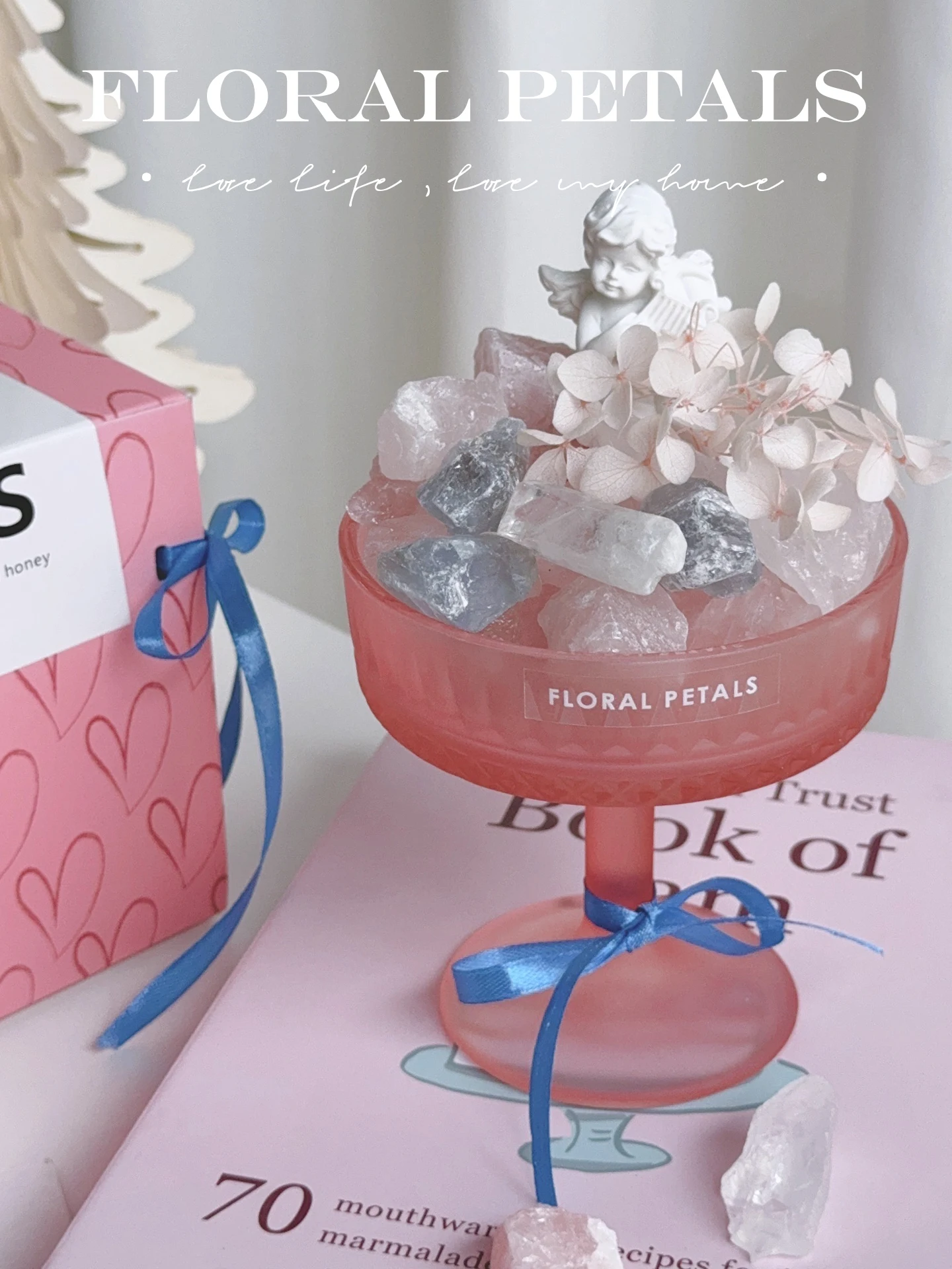 Home Fragrance Gift Box - ของตกแต่งกระจายกลิ่นคริสตัลสุดโรแมนติก ของขวัญวันวาเลนไทน์สำหรับผู้หญิง เพื่อน ของตกแต่งบ้านสุดสร้างสรรค์ กล่องน้ำหอม สีชมพู