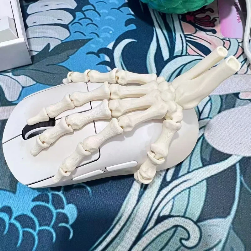1pcs Scary Skull Hand Skeleton Human Hand Ghost Halloween Party Props Zombie Festival Haunted House Carnival Party DIY Decors