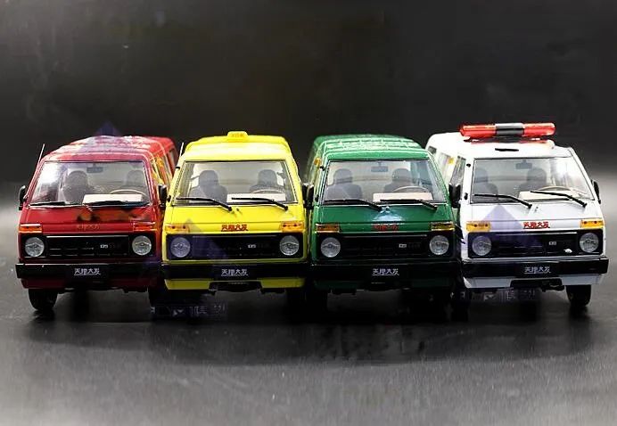 1:18 Toyota DAIHATSU China Tianjin DAFA Huali TJ110 Diecast Car Van Model Toy