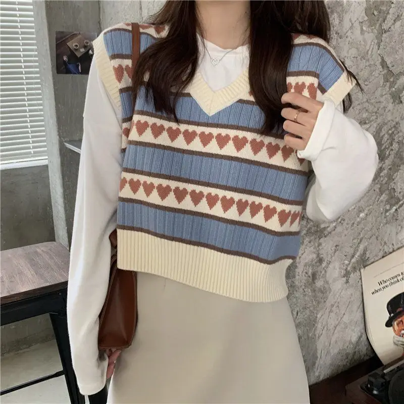 Knitted Sweater Vests Women Korean Style Loose Heart Printed Vintage Students\' Striped Sleeveless Sweaters All-match Lovely Fall