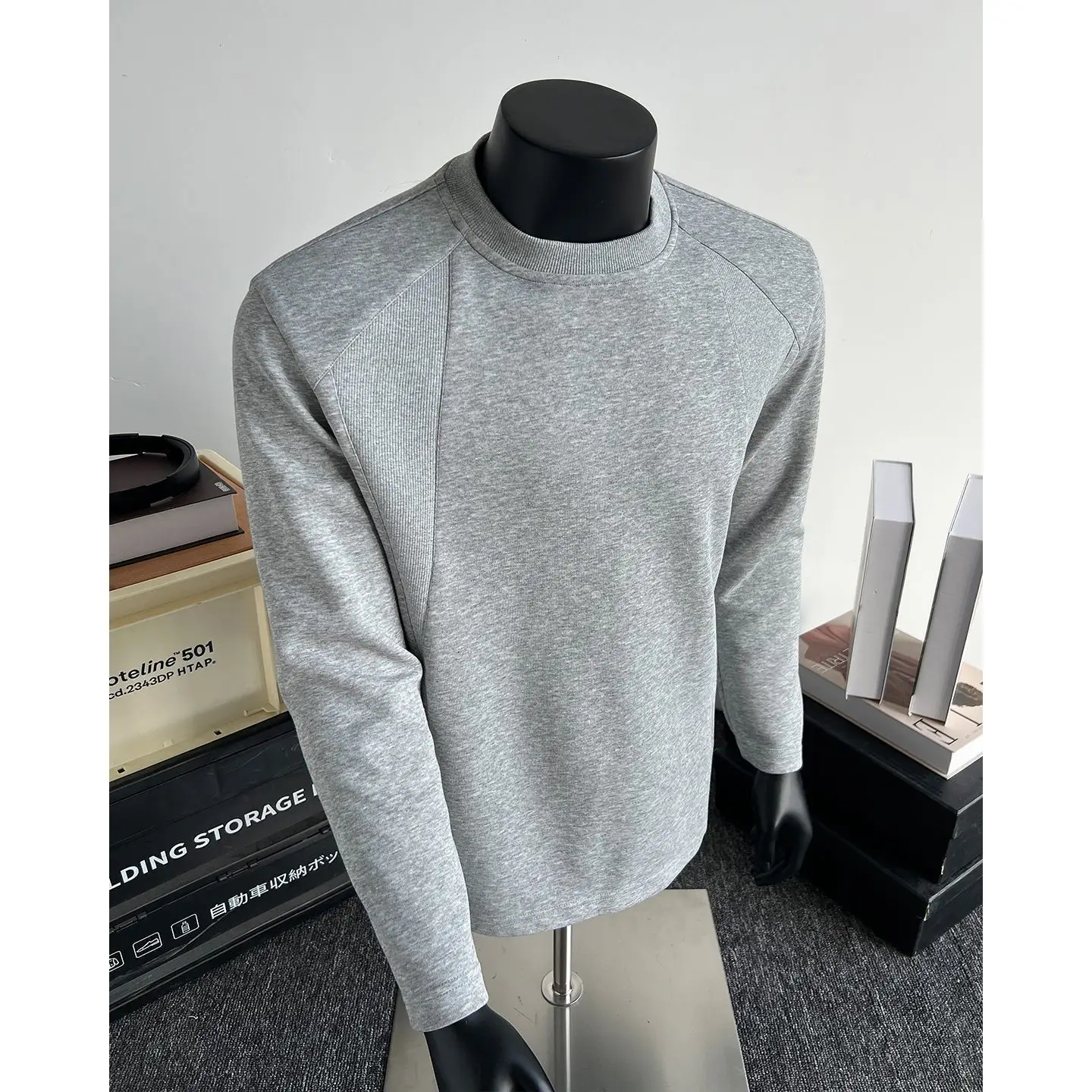 

Men's Winter Cotton Jacket with Fur Collar, Eagle Embroidery, and Tie-Dye Design, Thickened & Cozy for Outdoor Style Men's coat