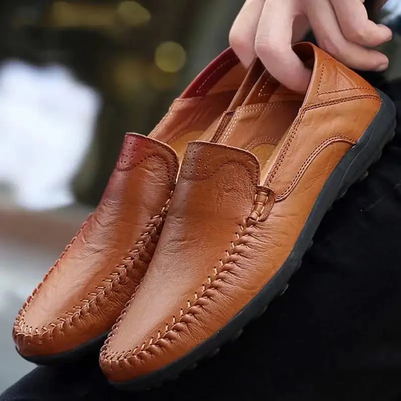 

Summer Men's Flat Loafers Casual Breathable Outdoor Shoes round Toe Flat Heel Soft Leather Lightweight Comfortable Sporty
