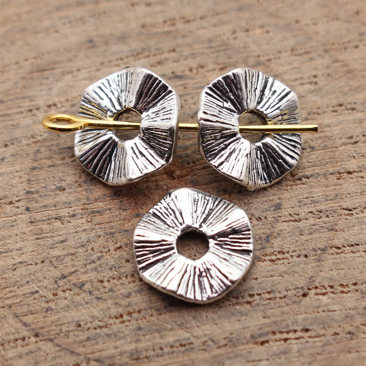 Circle Flat Position Spacer Beads Alloy Blank Disc Bulk Beaded Jewelry Making Supplies For DIY Charm