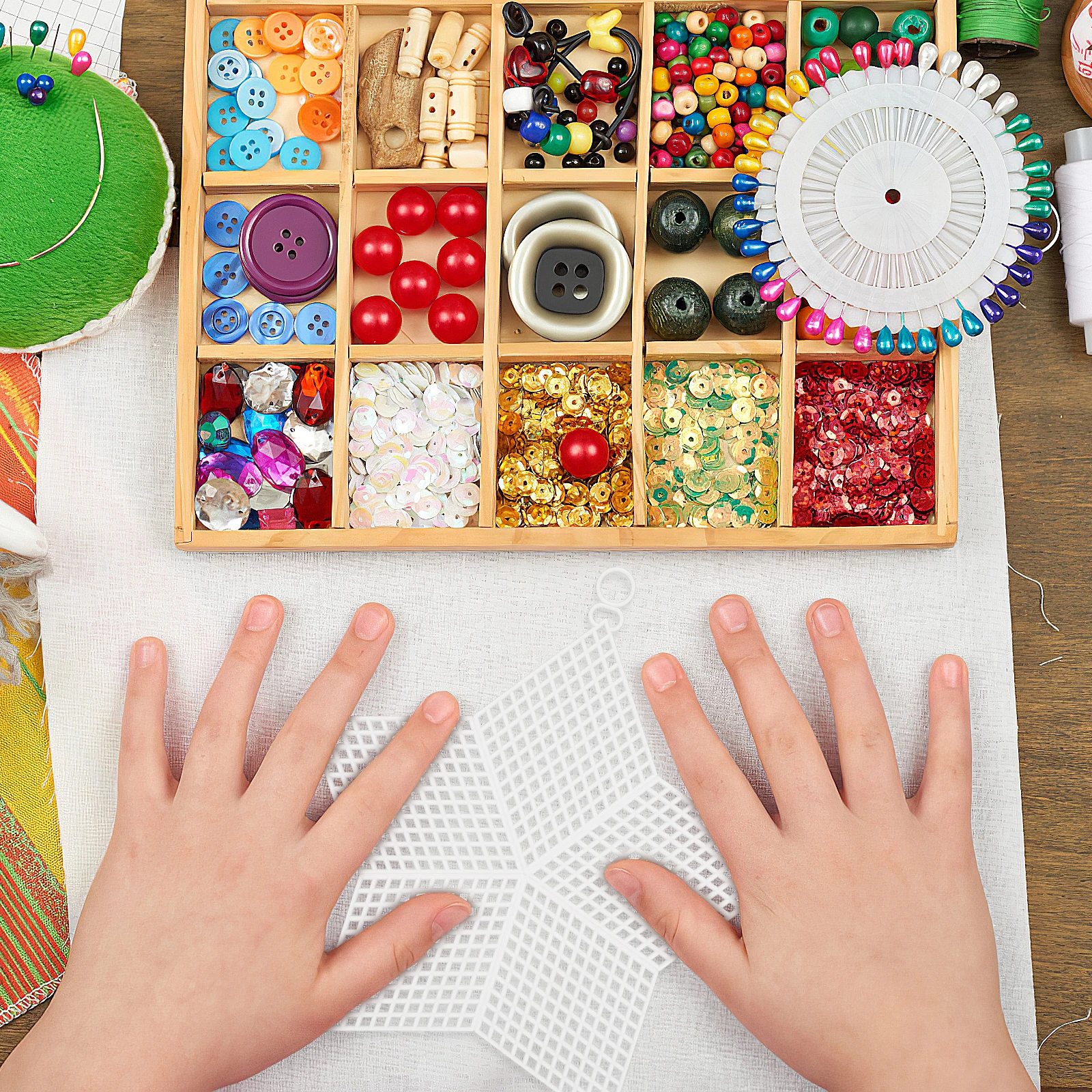 

10pcs Diy Plastic Mesh Sheets White Cross Stitch Embroidery Crafting Accessories Star Shape Handmade Sewing Bags Coasters