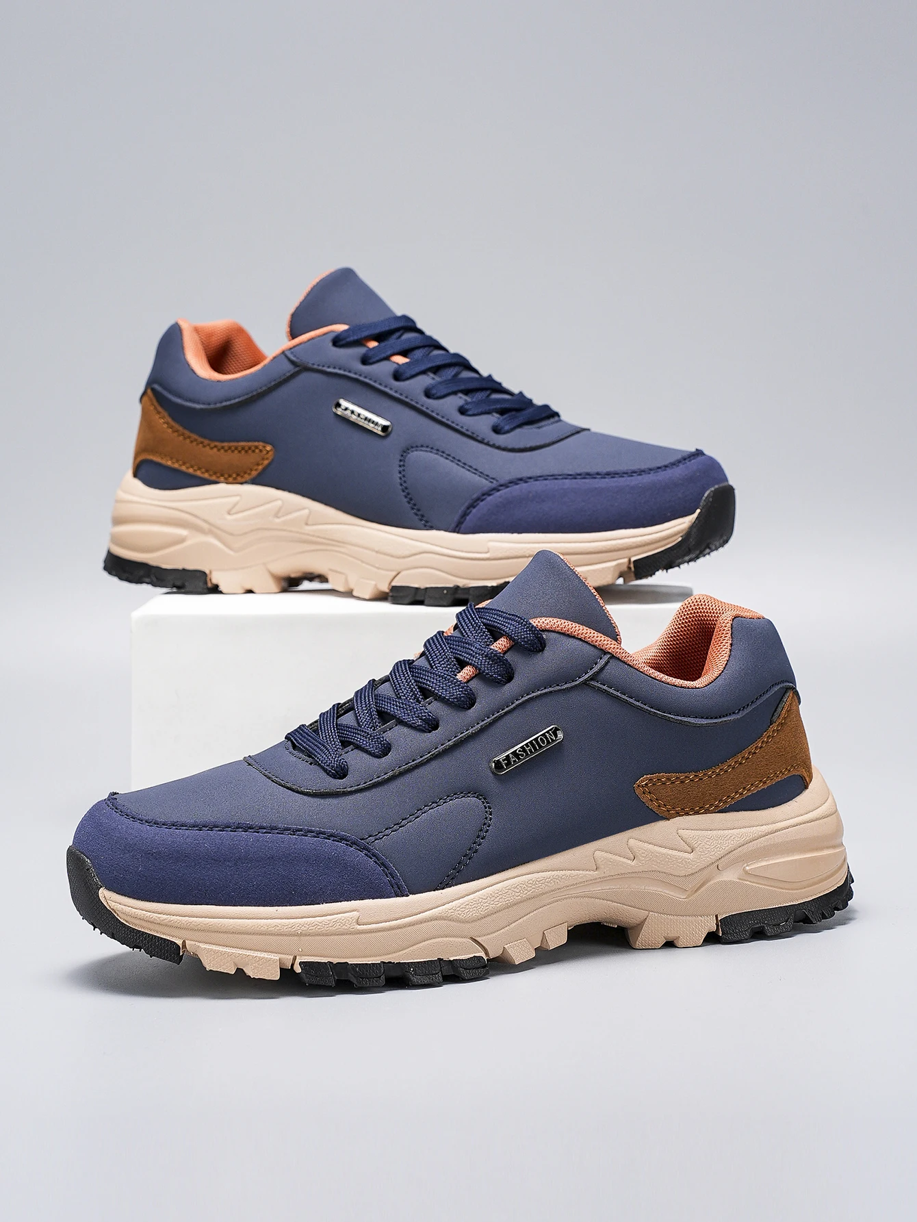 Herren-Sportschuhe in großen Größen, Outdoor-Wanderschuhe, bequeme, lässige, vielseitige, modische Trainingsschuhe für Paare – Detail 5