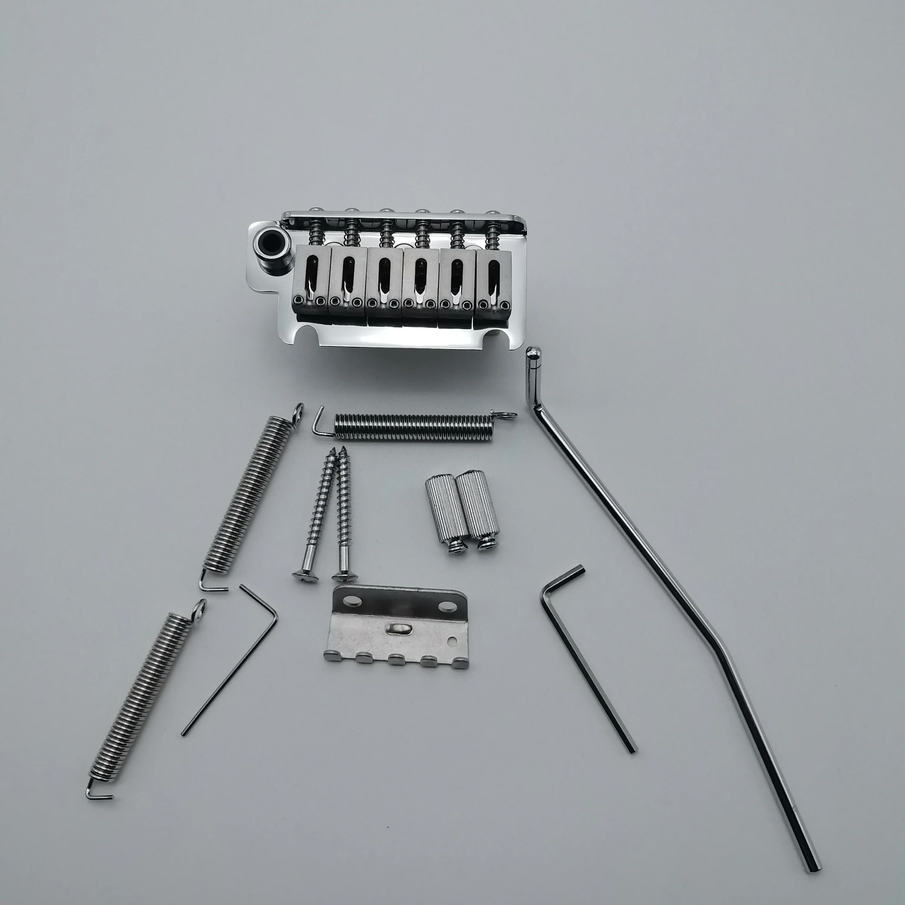2‑Point Tremolo Bridge, Solid Brass Block, Stainless Steel Saddles, 10.5mm String Spacing for ST Style Electric Guitar
