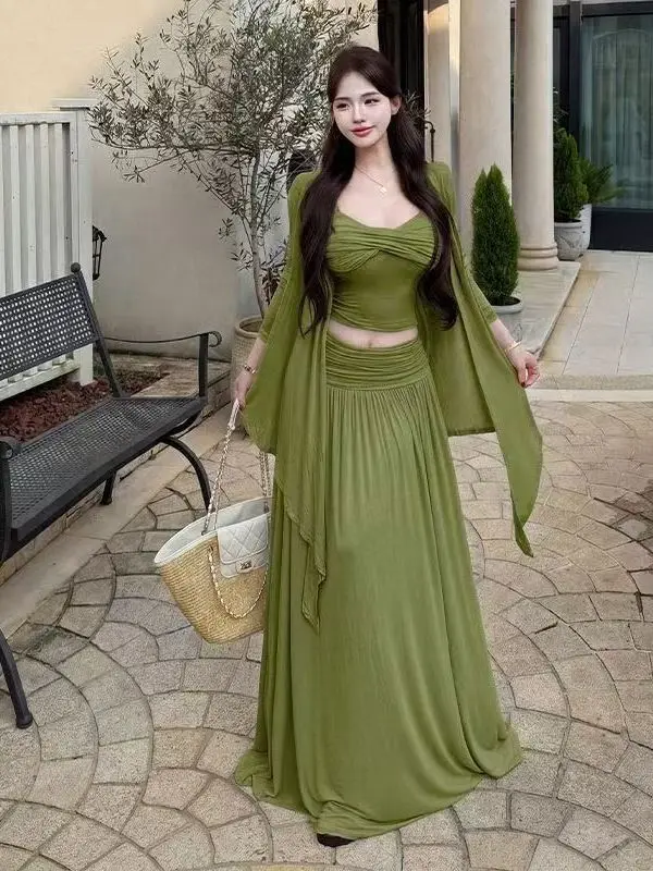 Vacation Style Green Set Dress Women Summer Unique Beautiful Beach Travel Yunnan Long Dress Two Piece Set High Waist Slim Fit