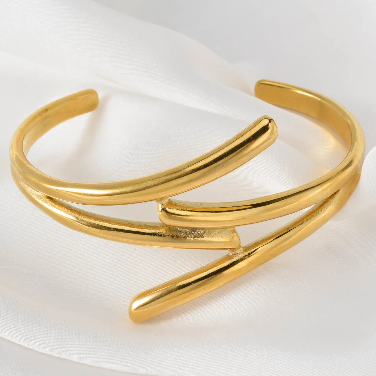 غير النظامية هندسية الفولاذ المقاوم للصدأ سوار تصميم شخصي تفريغ الكفة الإسورة اليد مجوهرات اكسسوارات الرجال النساء