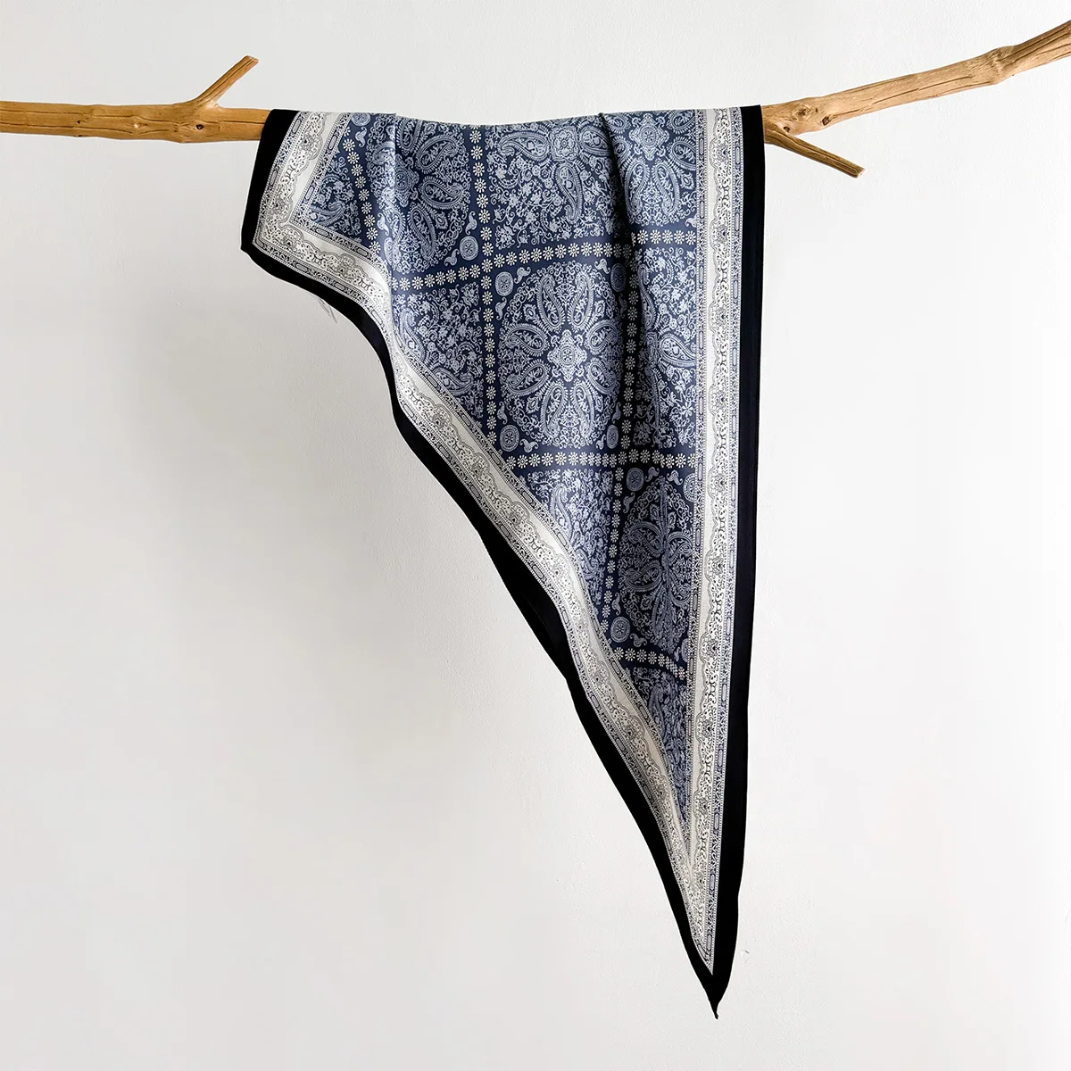 Neuer Twill-Schal, Dreieckstuch für Damen, Paisley-Halstuch, neues Stirnband, Haarbänder, bedruckter Foulard, Hijab, Wickeltücher, Bandana – Detail 7