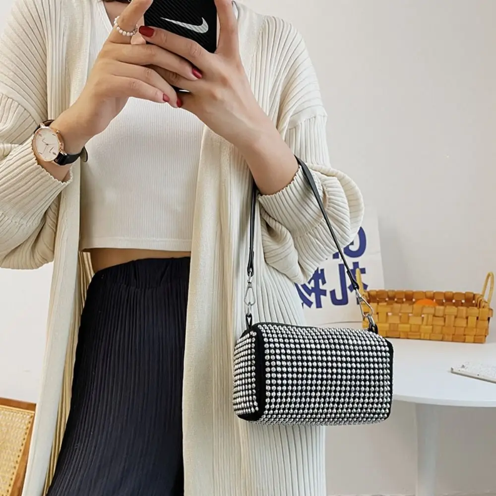 

Casual Large Capacity Rhinestone Handbag Zipper Blingbling Small Square Bag Shiny Pillow Bag Chain Shoulder Bag Women