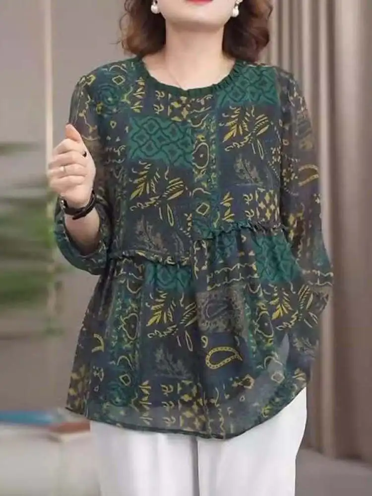 

Летняя модная зеленая футболка с цветочным принтом и коротким рукавом 2026 года, женская, больших размеров, универсальный шифоновый топ в корейском стиле, свободный крой