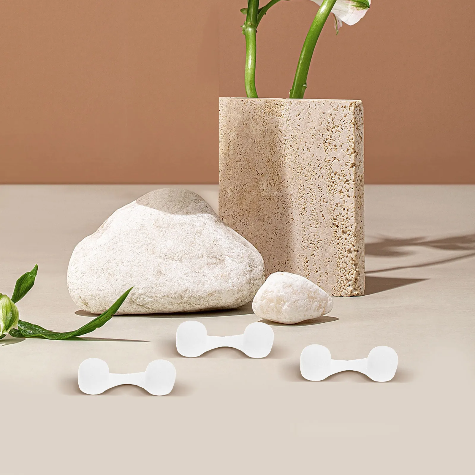 

100pcs Disposable Nose Sponge Material For Dust Allergies Exhaust Lightweight Nasal Plugs High Efficiency Filtration Outdoor