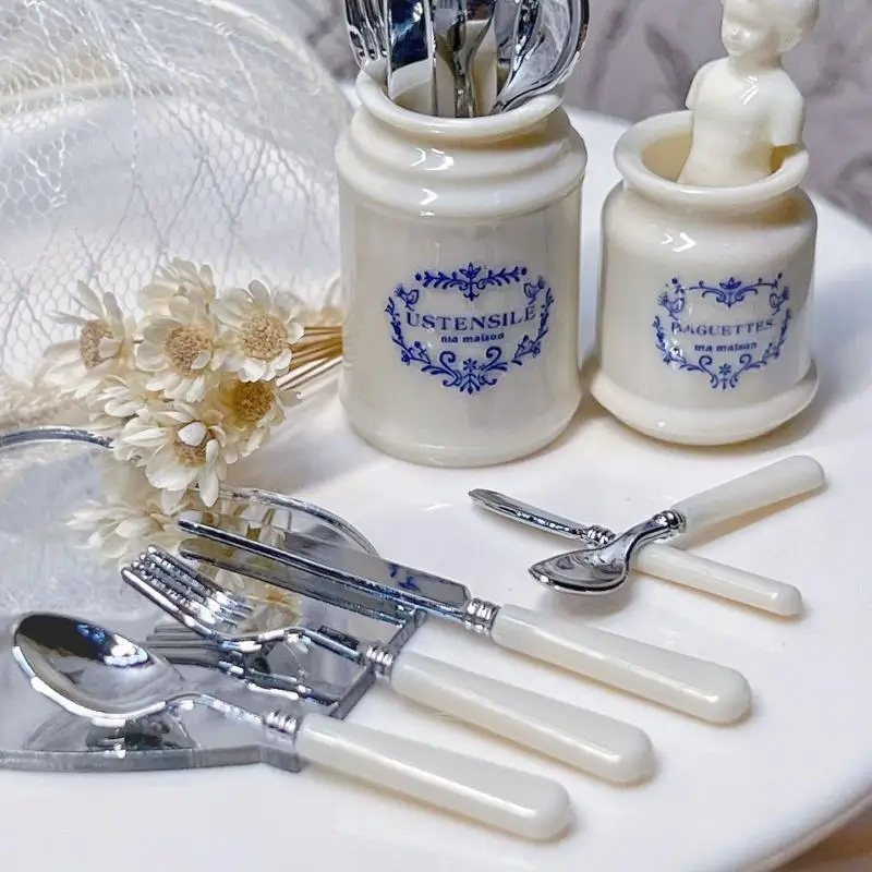 

【Y】5Pcs Doll Accessories 1/6 Scale Miniature Dollhouse Kitchen Mini Knives Forks Spoons Tableware Set Model Girl Gift