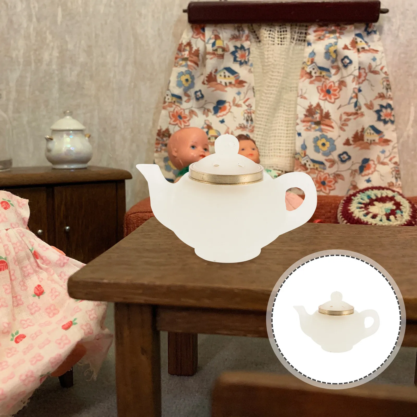 

Glow in The Dark Mini Kettle Ornament Chinese Style Miniature Glowing Teapot for DIY Decor Bag Decor Handbag Decoration