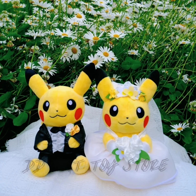 Genuine19cm PokéMon Kawaii Pikachu Style Dolls Plush Toys For Valentine'S Day Couple'S Anniversary Gifts Desk Decoration