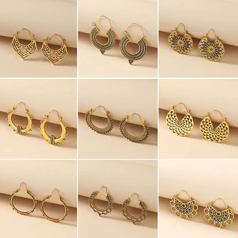 Vintage Ethnic Alloy Hollow Heart Earrings For Women Carved Pattern Star Moon Geometric Hoop Earrings