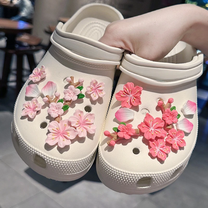 Hot sales Fashion shoe Charm for Creative Branches and Flowers Clogs Shoe Buckle Cute shoe Accessories Decoration for Girls Gift