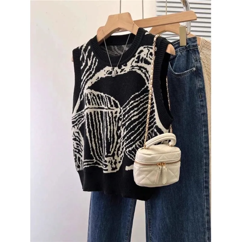 

Women's Winter Autumn Tops Knitwear Waistcoats Vests Knitted garments Designer aesthetic Elegance Sleeveless New Comfortable Fit