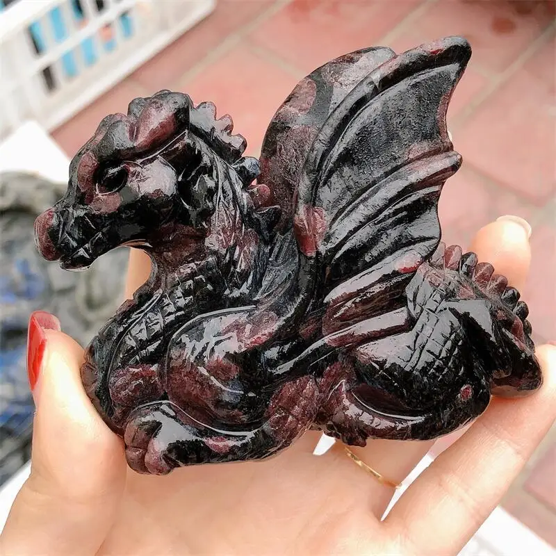 Natural Garnet Dragon Carving Gemstone Healing Crystal Reiki Carved Stones Room Office Decoration Gift 1PCS