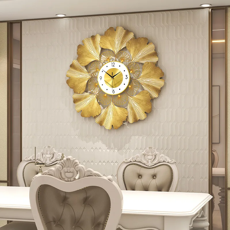 Metal Wall Clock Creative Luxury Wall Clocks European Style Simple Large Hanging Clocks Living Room Decoration Accessories
