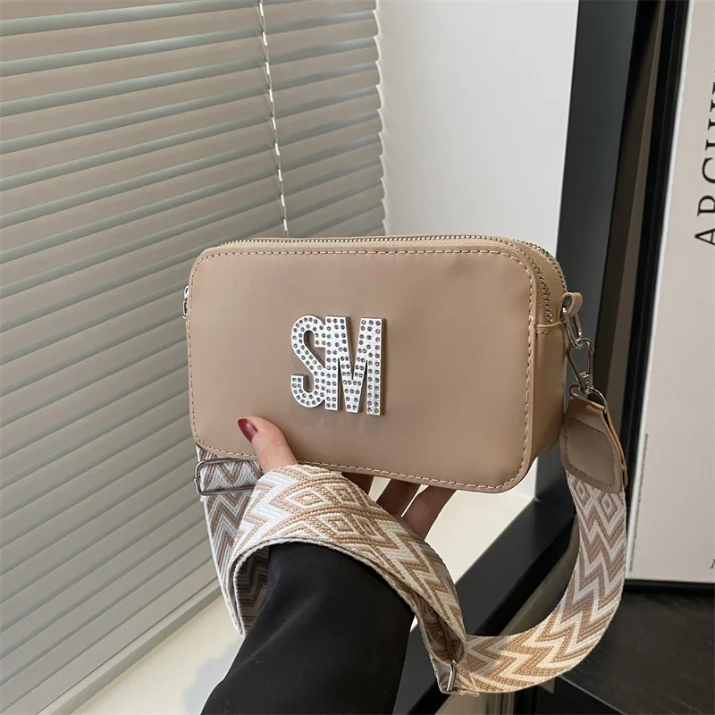 

2026 New Women's Large Capacity Work Tote, Spacious Multi-functional Shoulder Bag with Inner Pockets Lightweight Commuter Purse