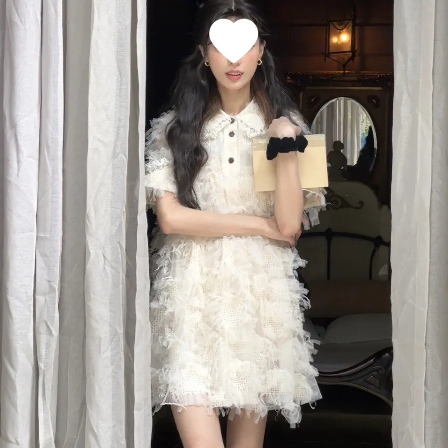 

【New style】New white high-end tassel stitching dress for women 2026 summer French gold style temperament age-reducing women's c