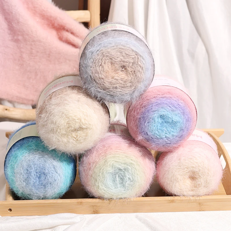 Filato a pelo lungo sfumato da - Woven Scarf Blanket recensione e prezzo