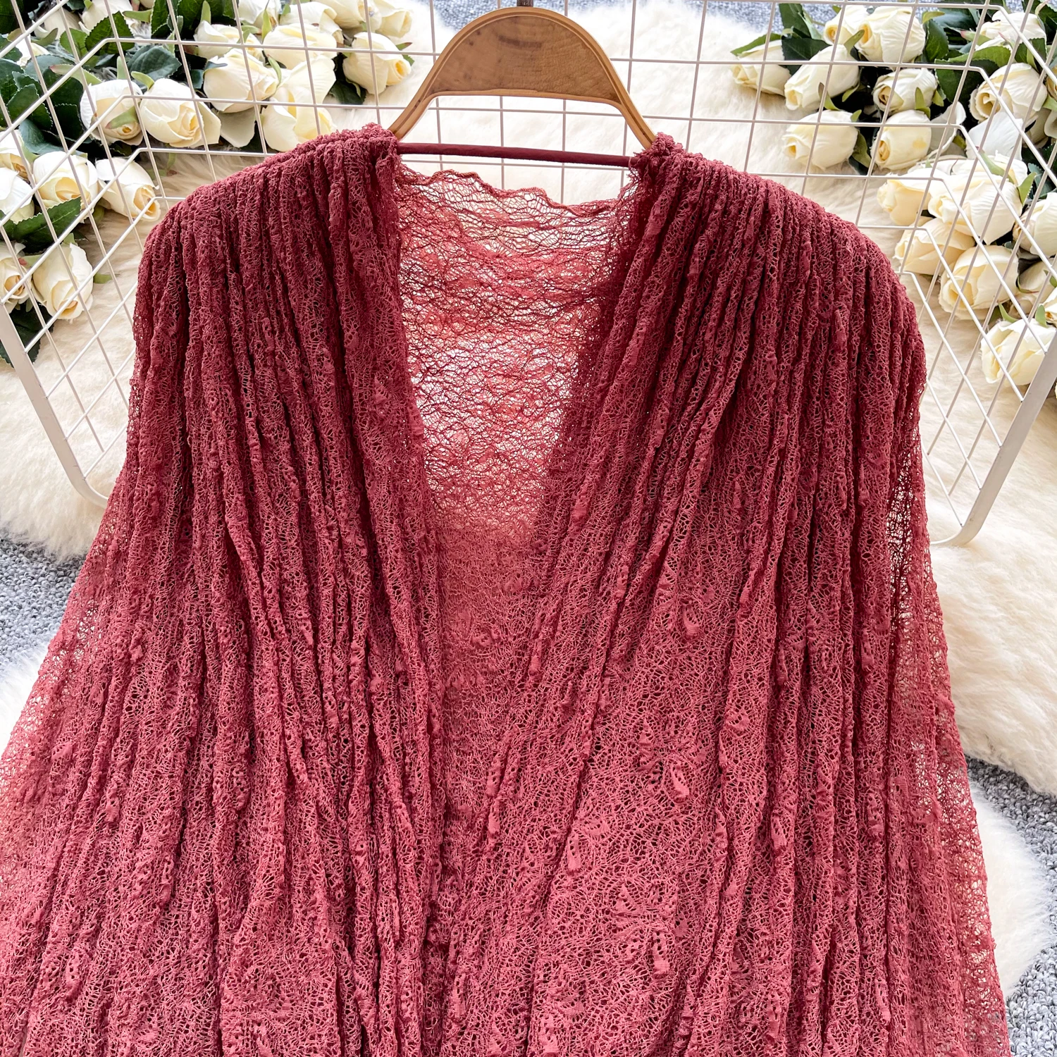 ชุดเดรสสั้นสไตล์วินเทจเก๋ไก๋ คอวี แขนยาว แต่งระบาย ดีไซน์หรูหราสไตล์เกาหลี โบโฮ