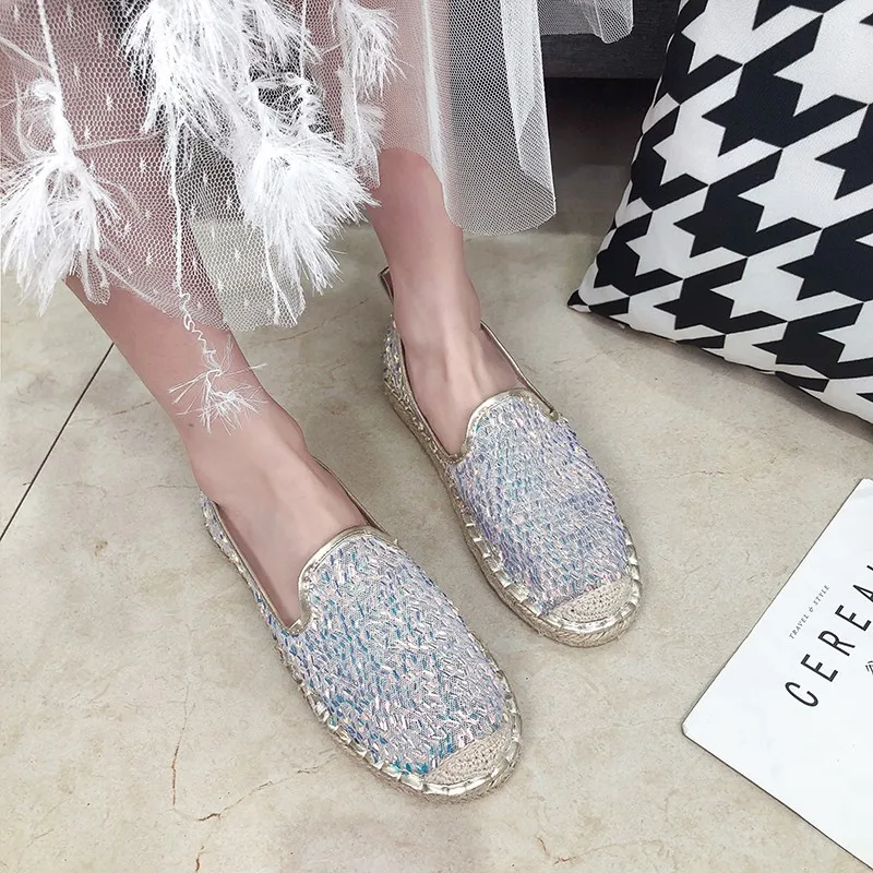 Women Flat Shoes Large Size 2022 Autumer New Fashion Casual Mesh Sequins Women Shoes Embroidery Retro Ladies Shoes