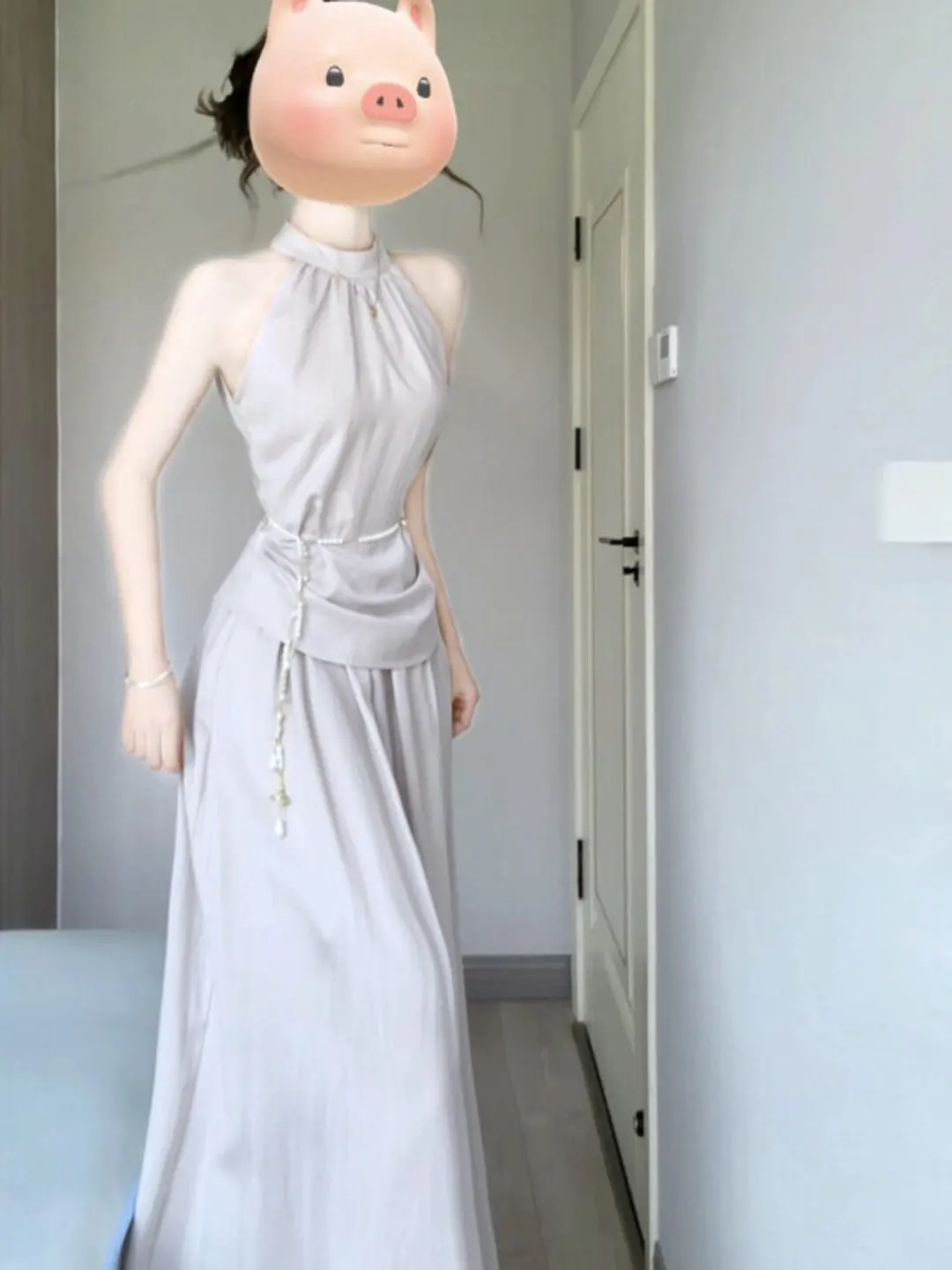 

Fashionable Halter Top And Midi Skirt Two-Piece Set Unique Design Summer 2026 Comfortable Cotton Material French Style